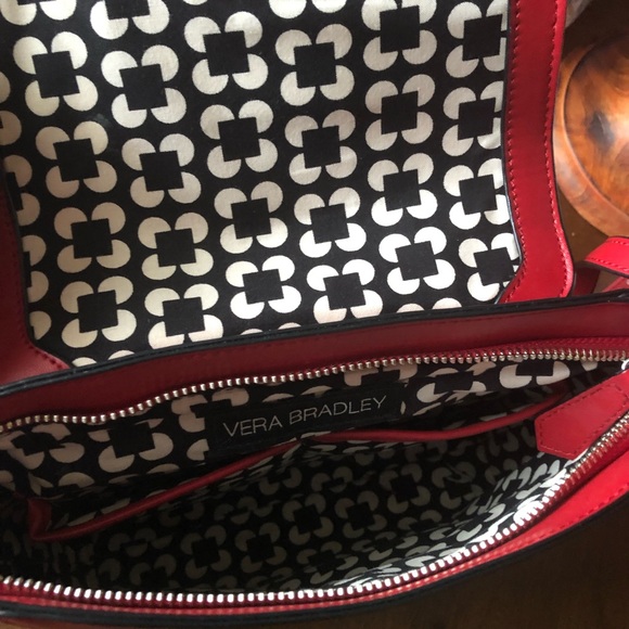 Red Crossbody - Picture 8 of 8